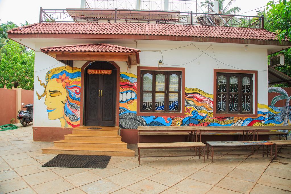 Wanderers Hostel มอร์จิม ภายนอก รูปภาพ